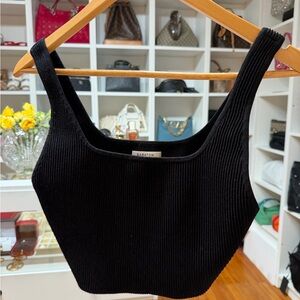 Babaton Elegant Black Ribbed Crop Top